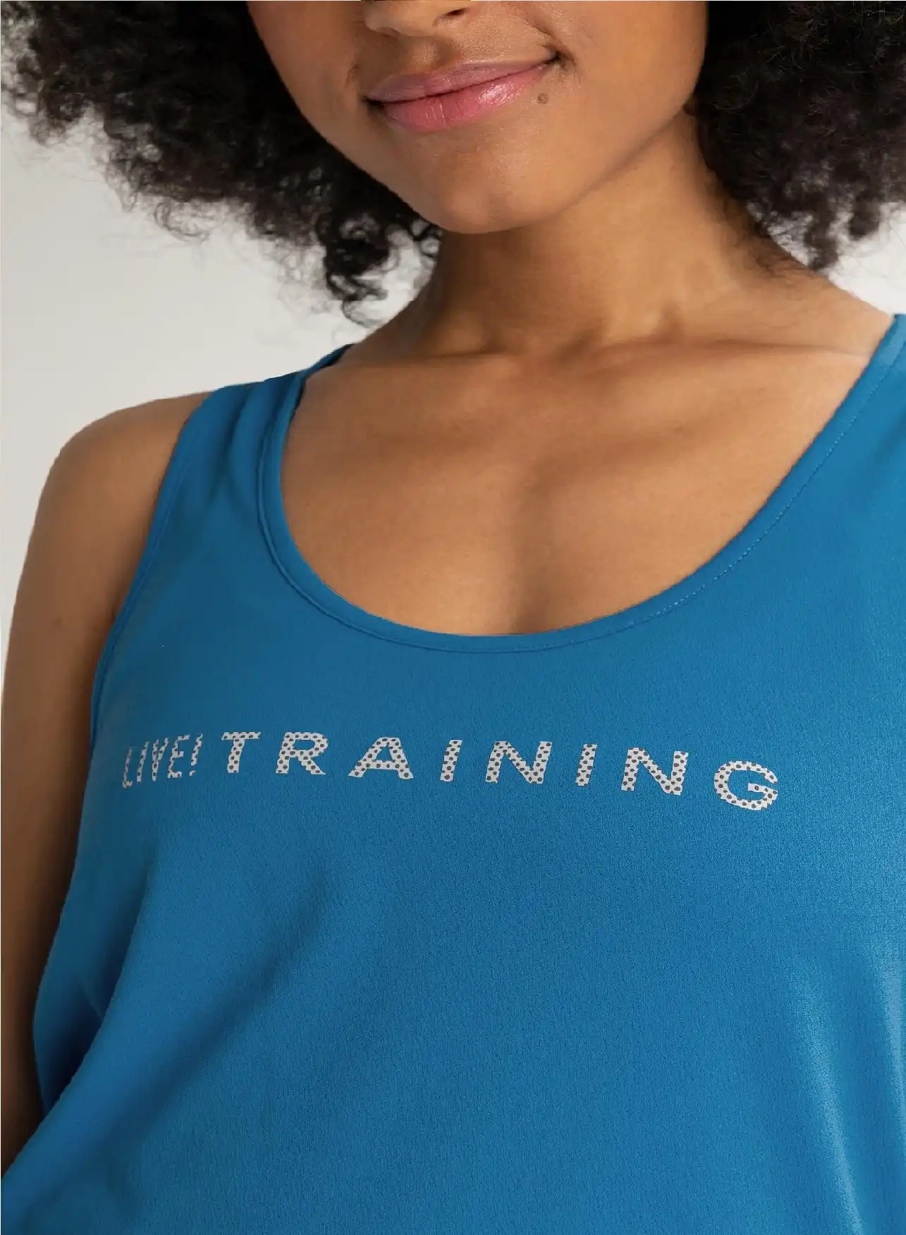 REGATA LIVE! COMFY ESSENTIAL