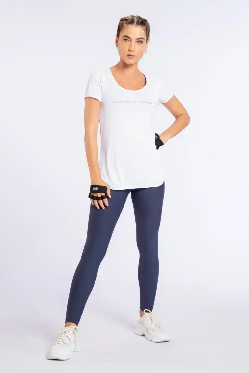 BLUSA LIVE! ACTION ESSENTIAL