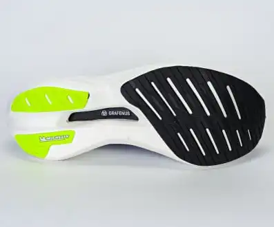 TÊNIS OLYMPIKUS CORRE GRAFENO 3