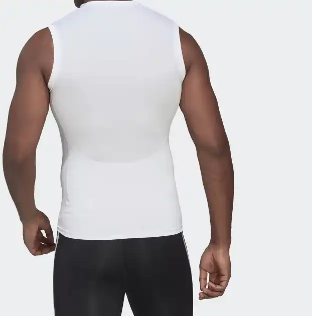 REGATA ADIDAS TECHFIT