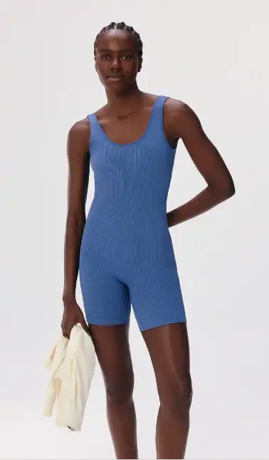 MACACÃO HERING CANELADO SEM COSTURA