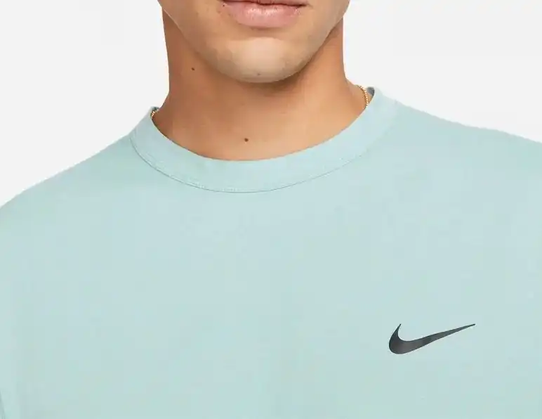 CAMISA NIKE HYVERSE