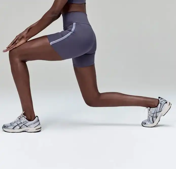 BERMUDA HERING COM VIÉS CINTURA ALTA