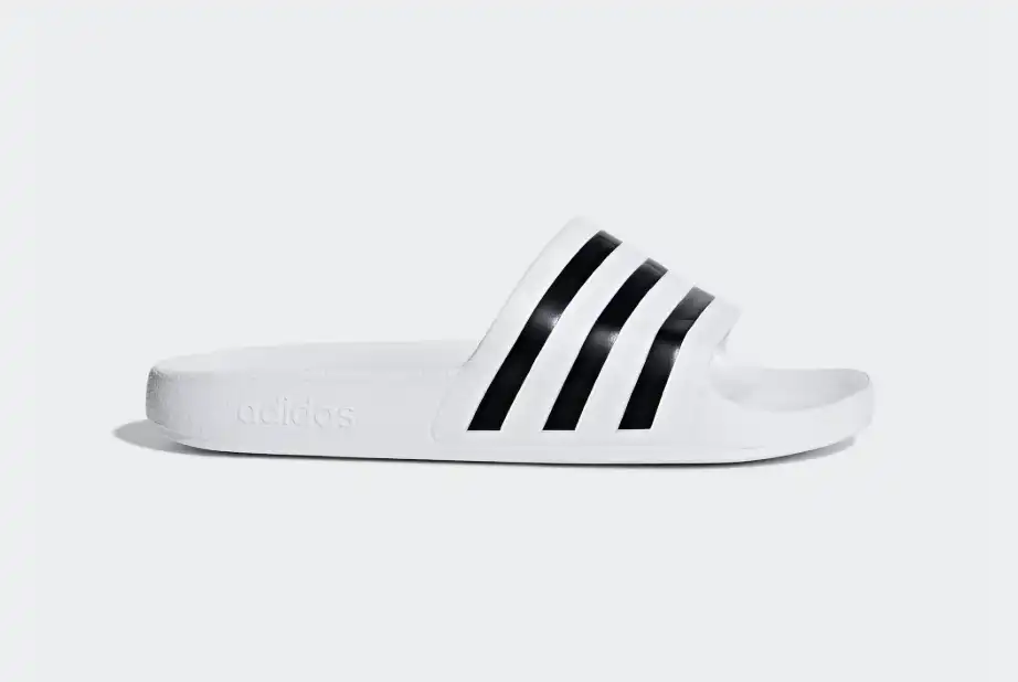 CHINELO ADIDAS ADILETTE