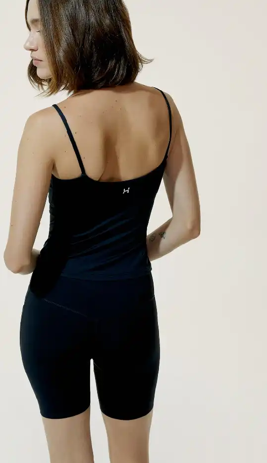 CAMISETA HERING REGATA DECOTE V