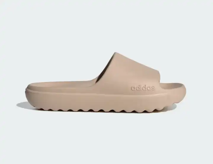 CHINELO ADIDAS ADILETTE LUMIA