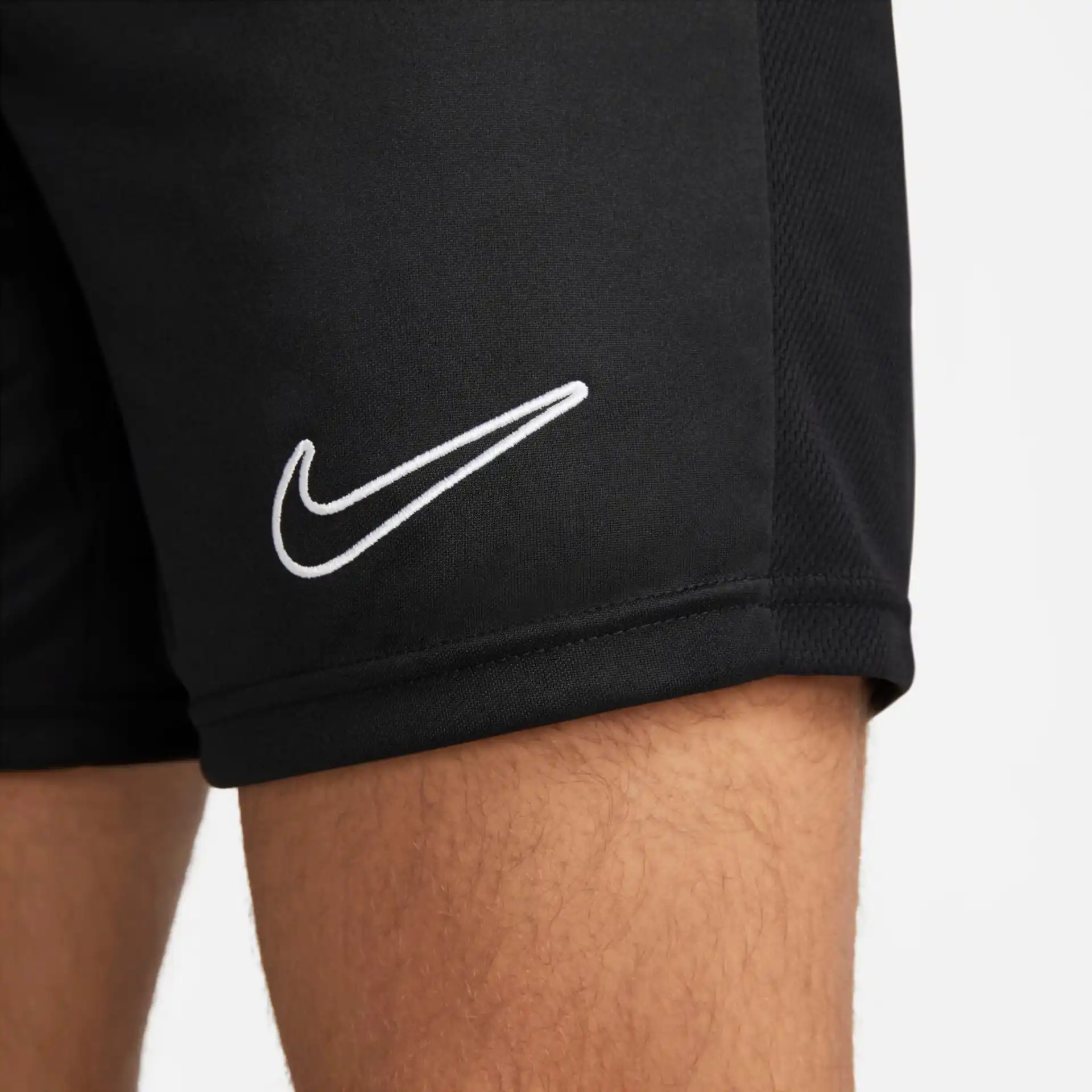 SHORT NIKE ACAD23